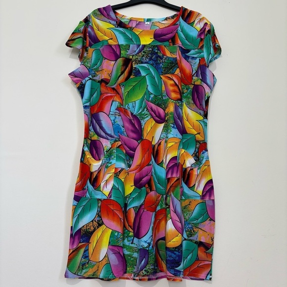 Colorful Green Purple Yellow  Flower Crew Neck Short Sleeve Pull Over Dress - Picture 2 of 14